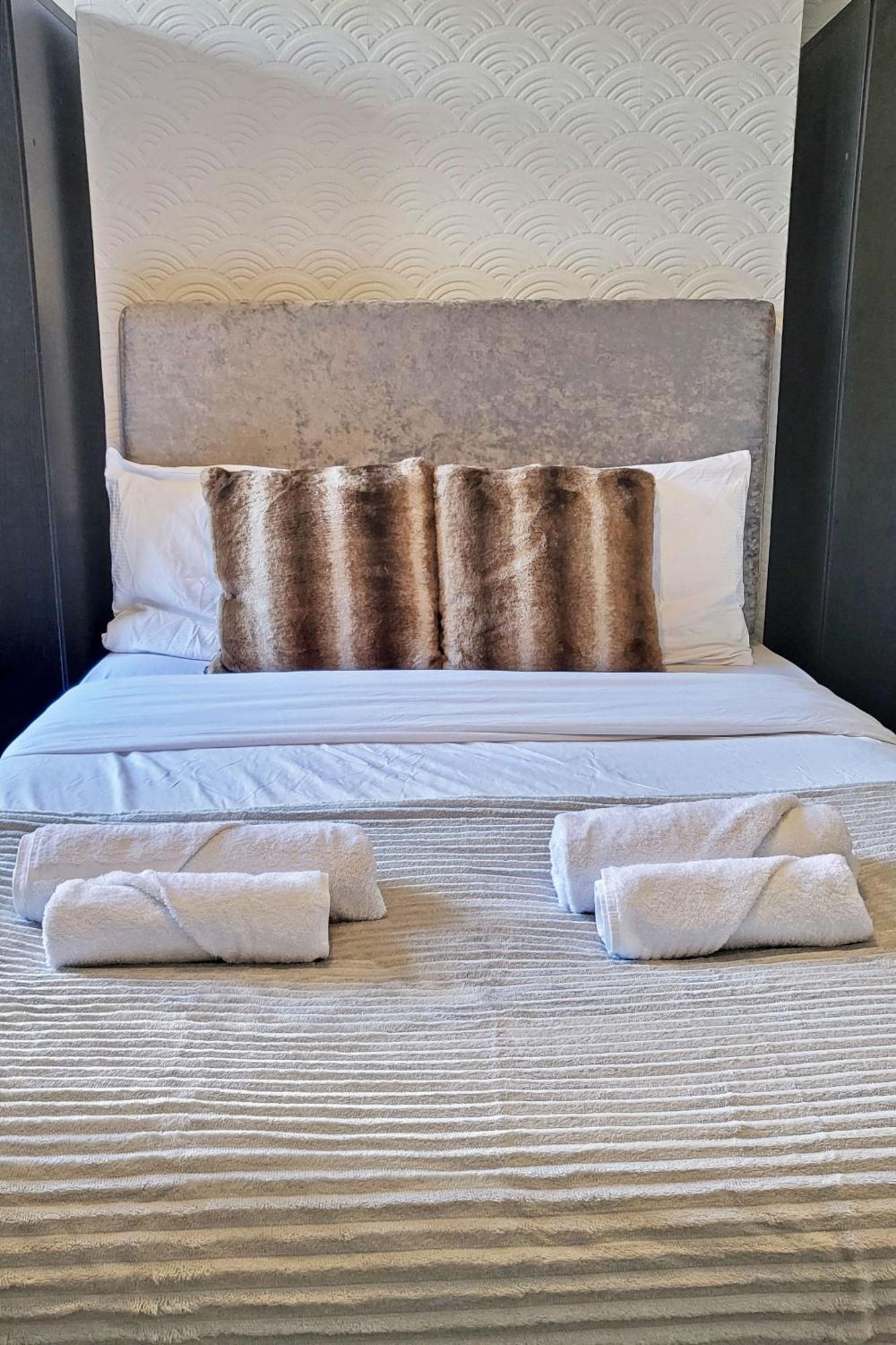 Spacious Room Λονδίνο Εξωτερικό φωτογραφία